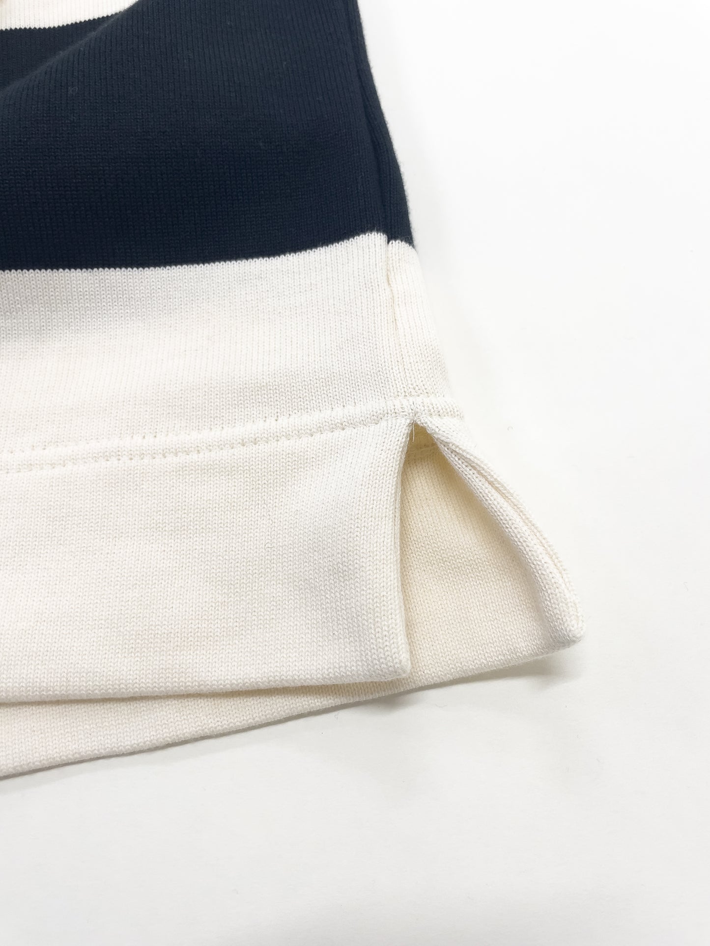 border knit T-shirt