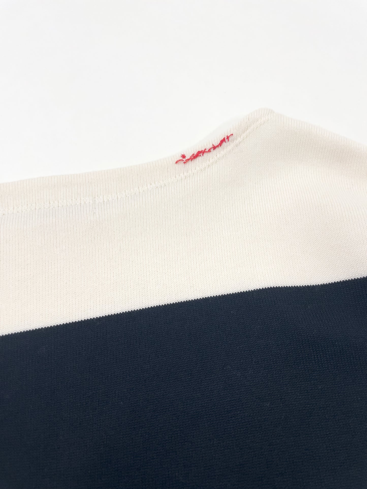 border knit T-shirt