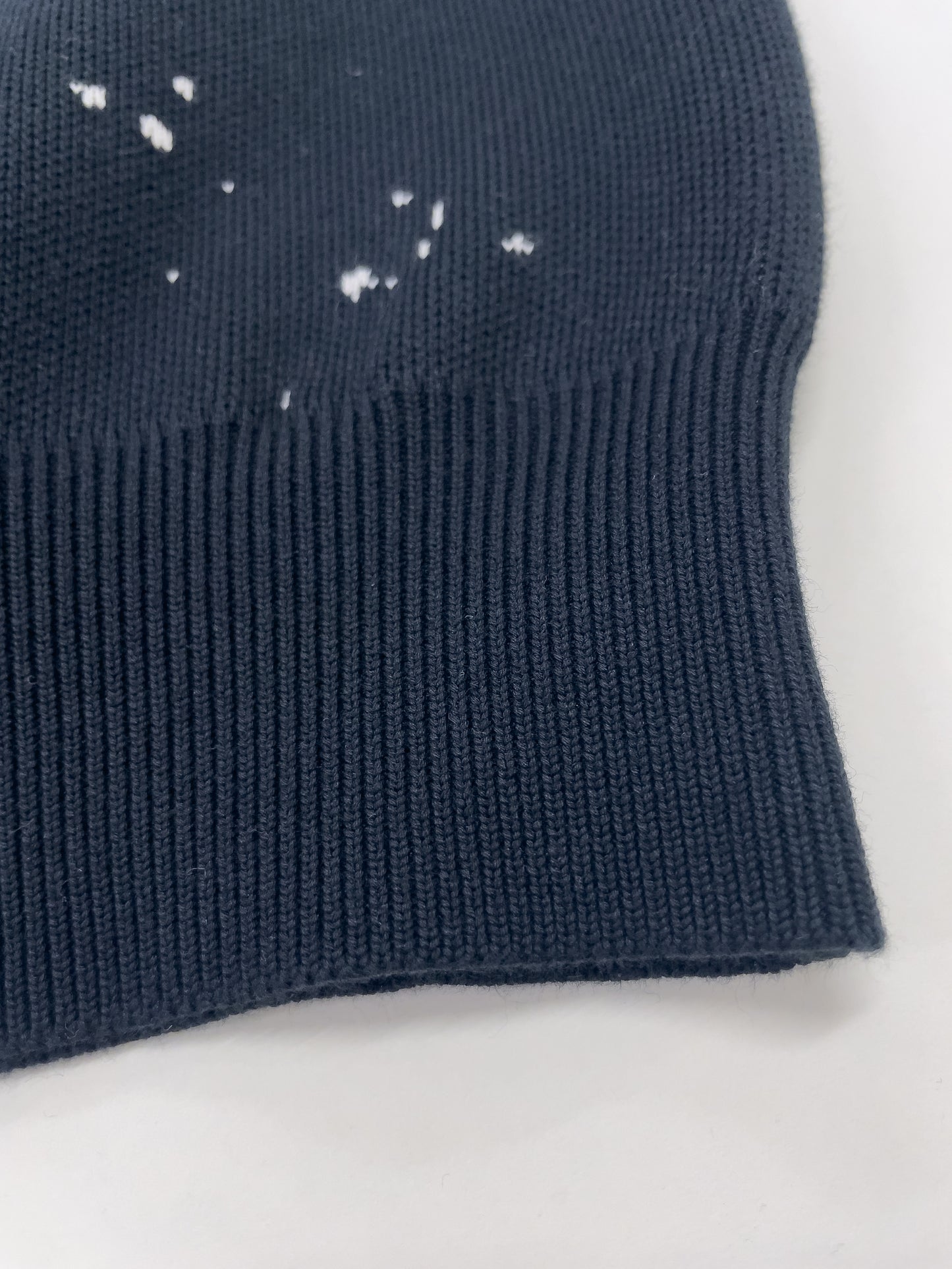 drawing motif knit