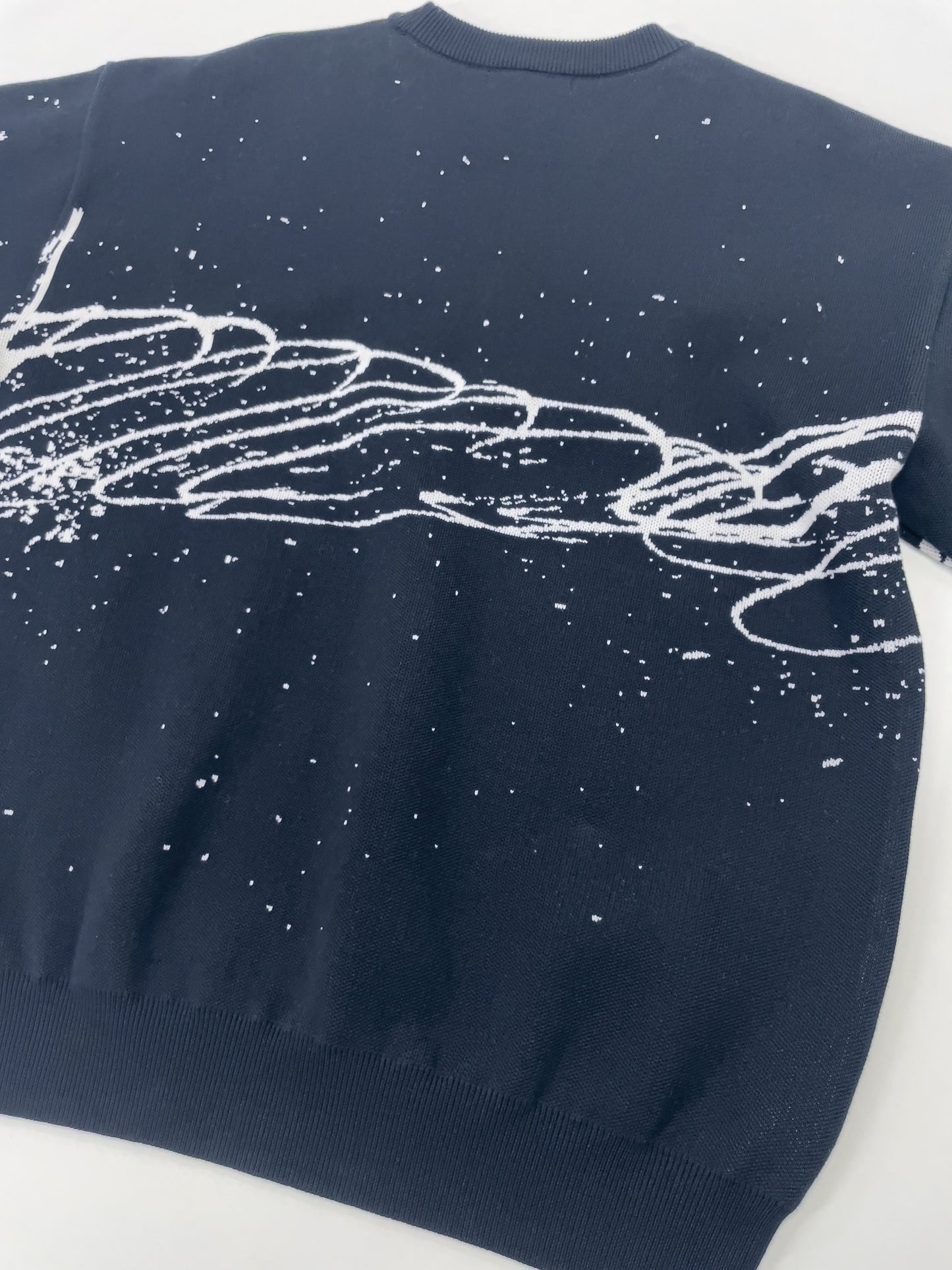 drawing motif knit