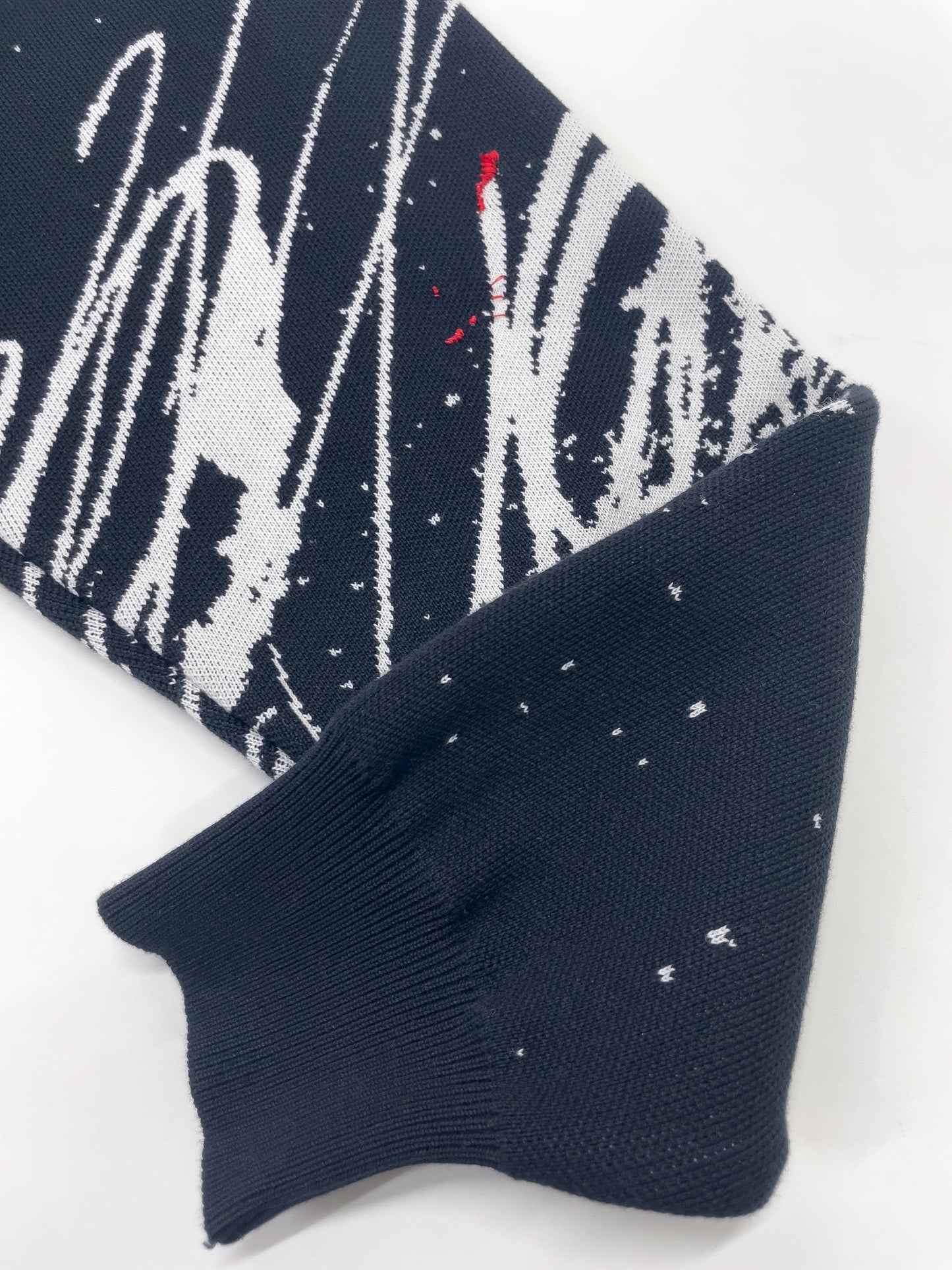 drawing motif knit