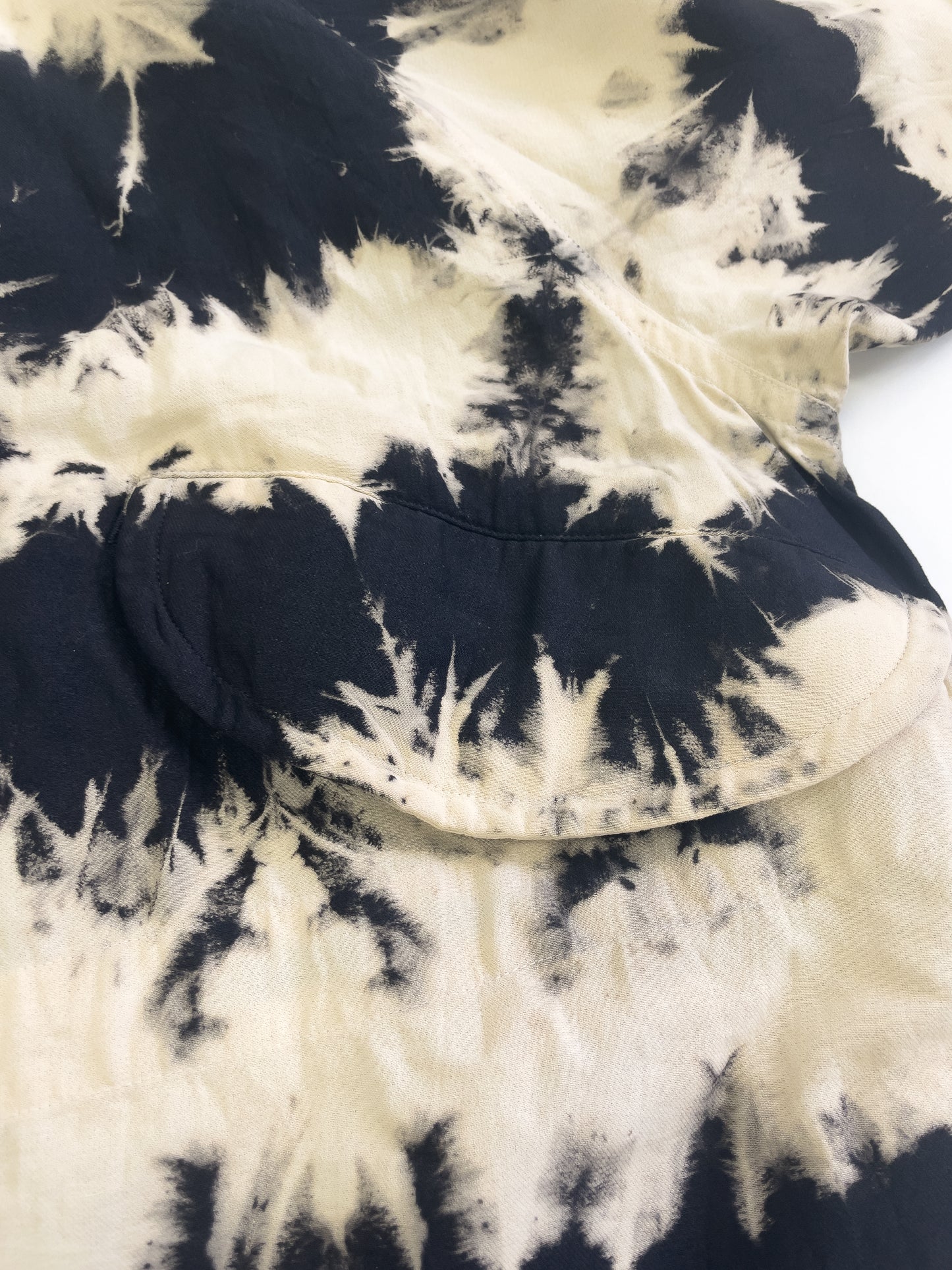 bleaching tie-dye mountain coat