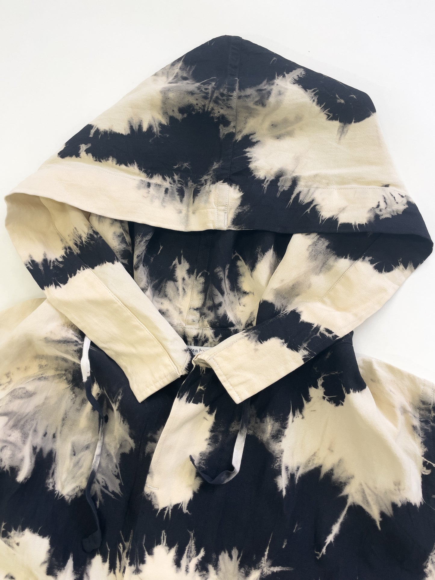 bleaching tie-dye mountain coat