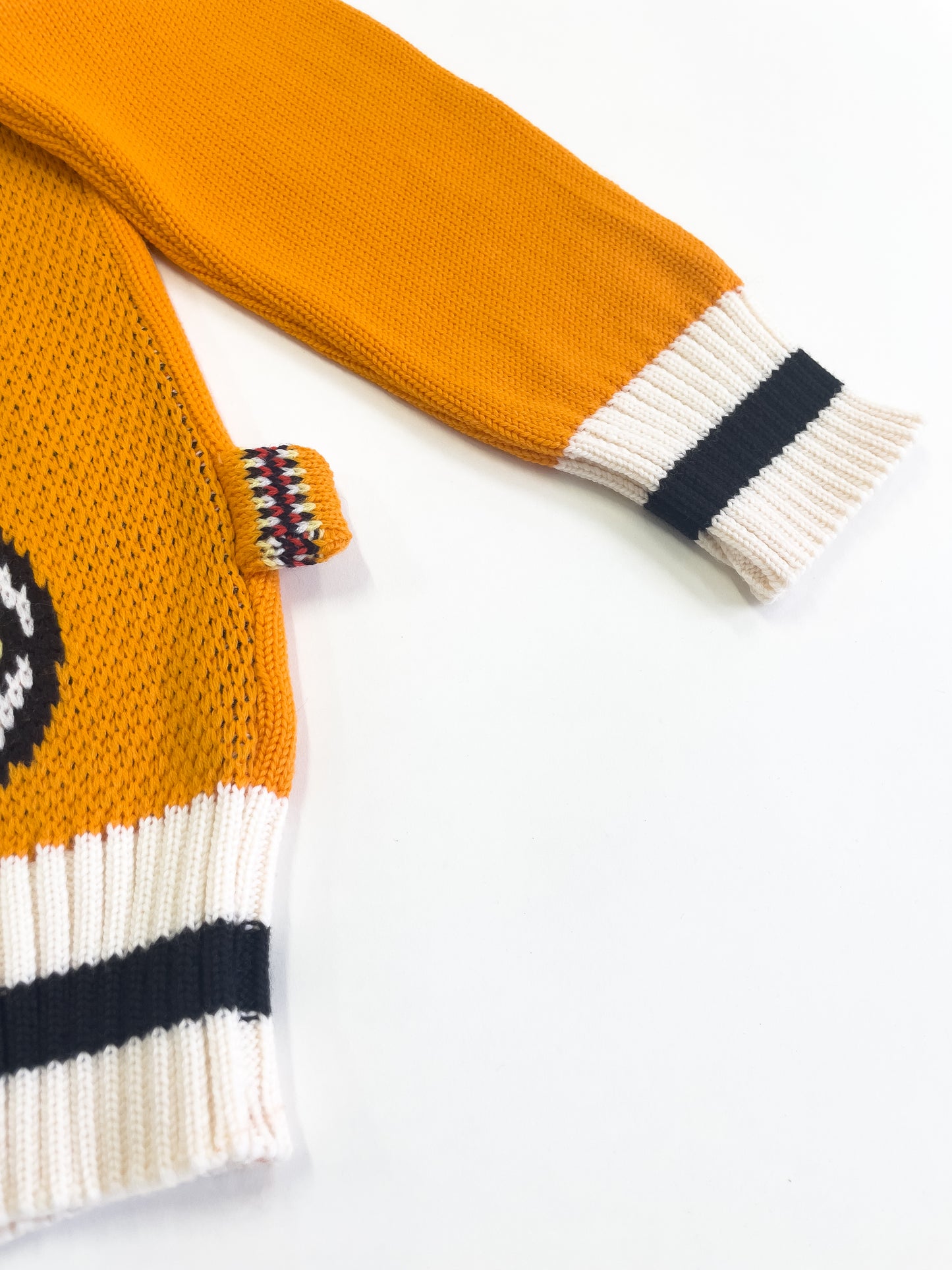space shuttle knit