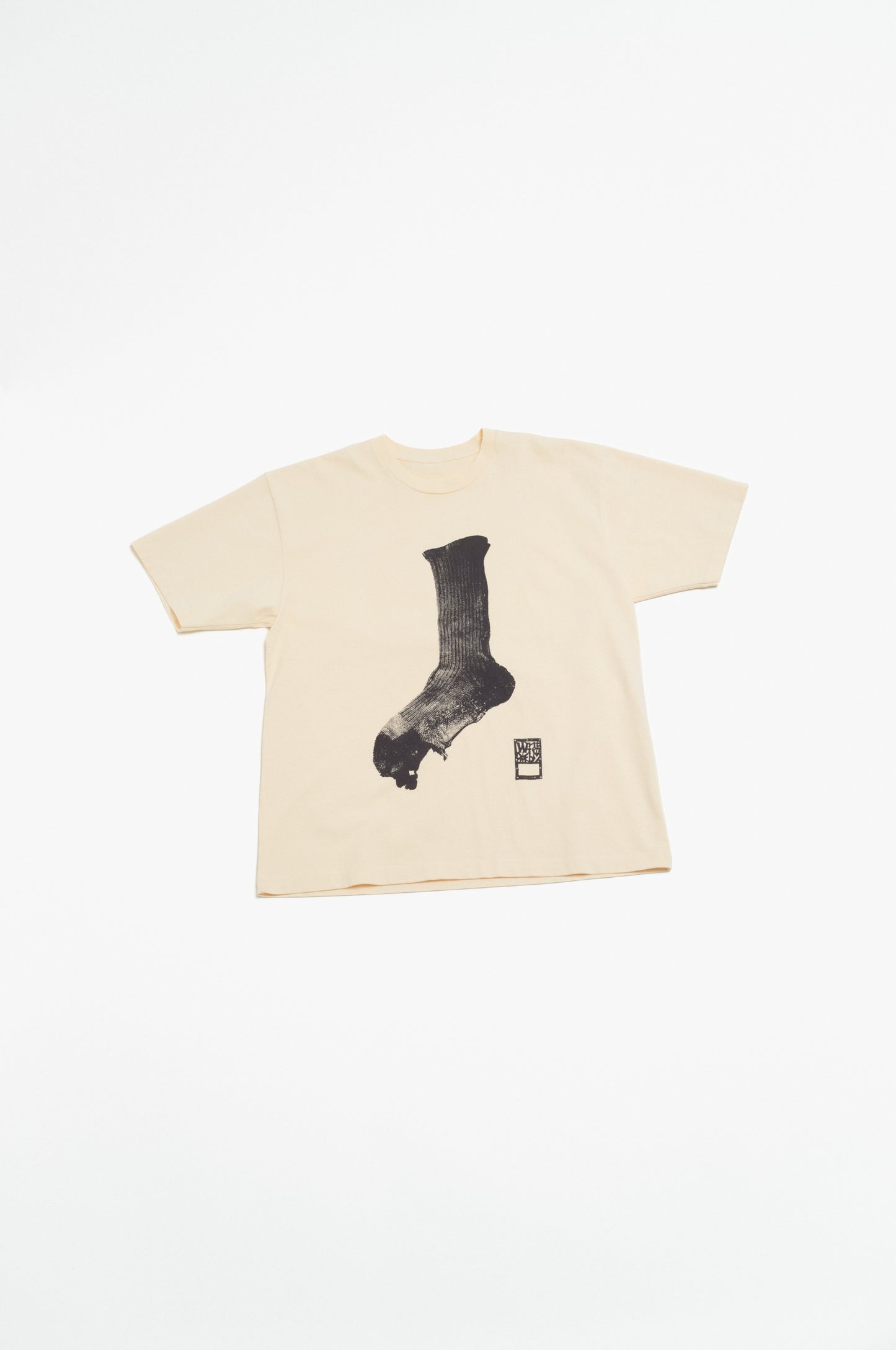 market print T-shirt <socks>