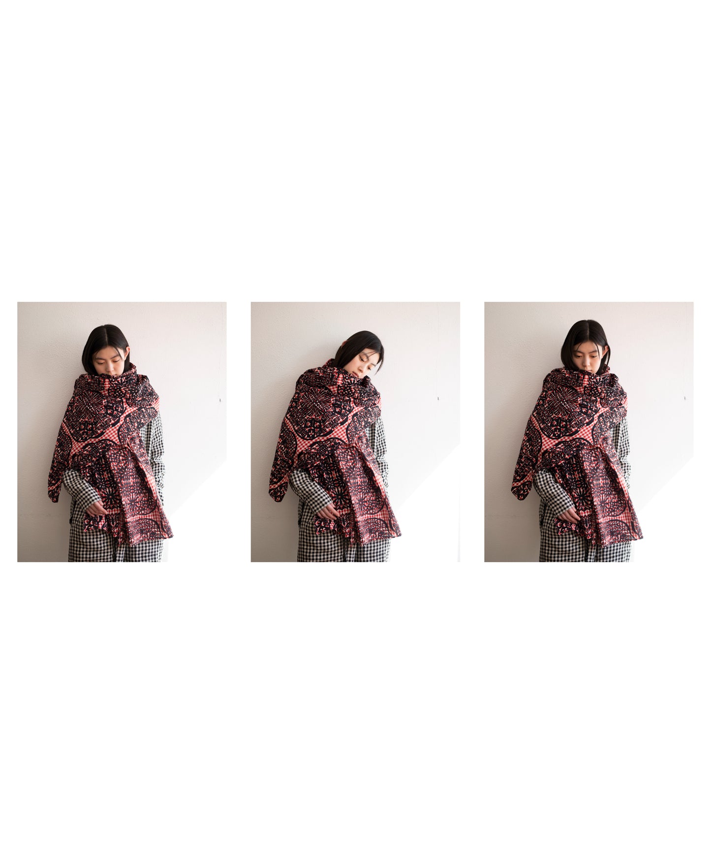 crest print big stole