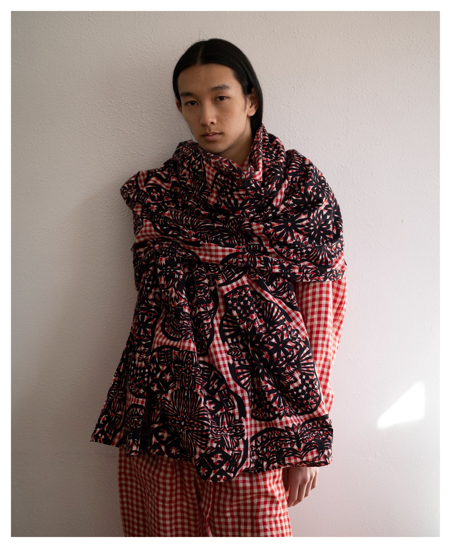 crest print big stole