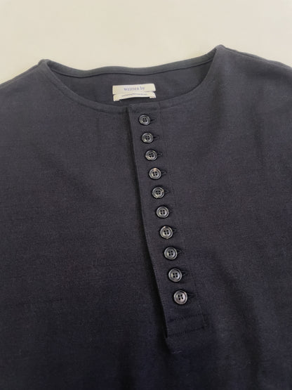 ten button T-shirt