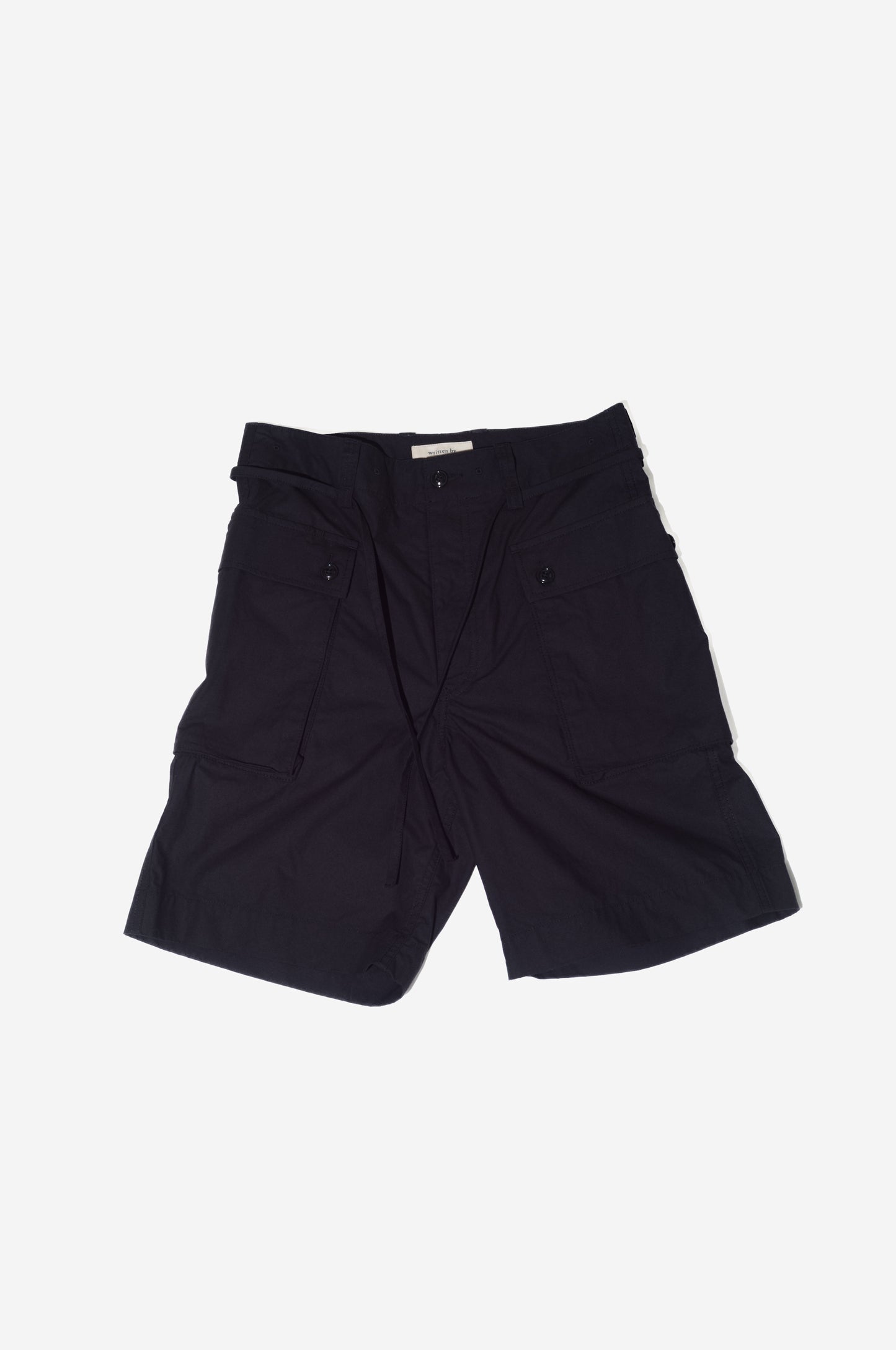 MULTI POCKET SHORT PANTS